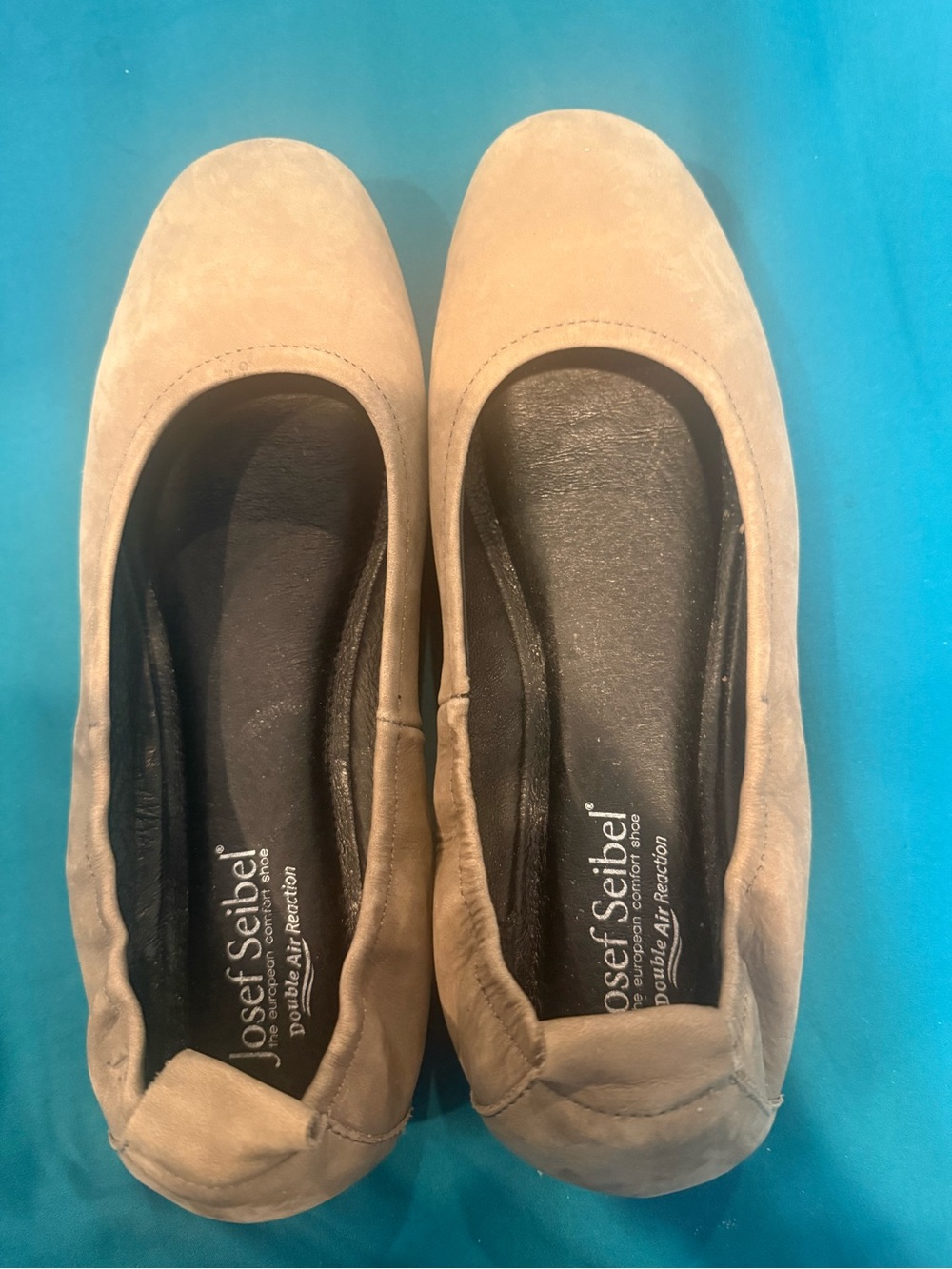Josef Seibel Women's Tan Suede Ballet Flats 8 Women's.
